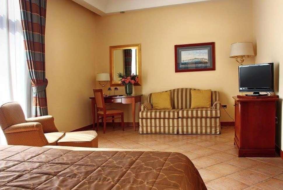 Le Cheminee Business Hotel Napoli Kamer foto