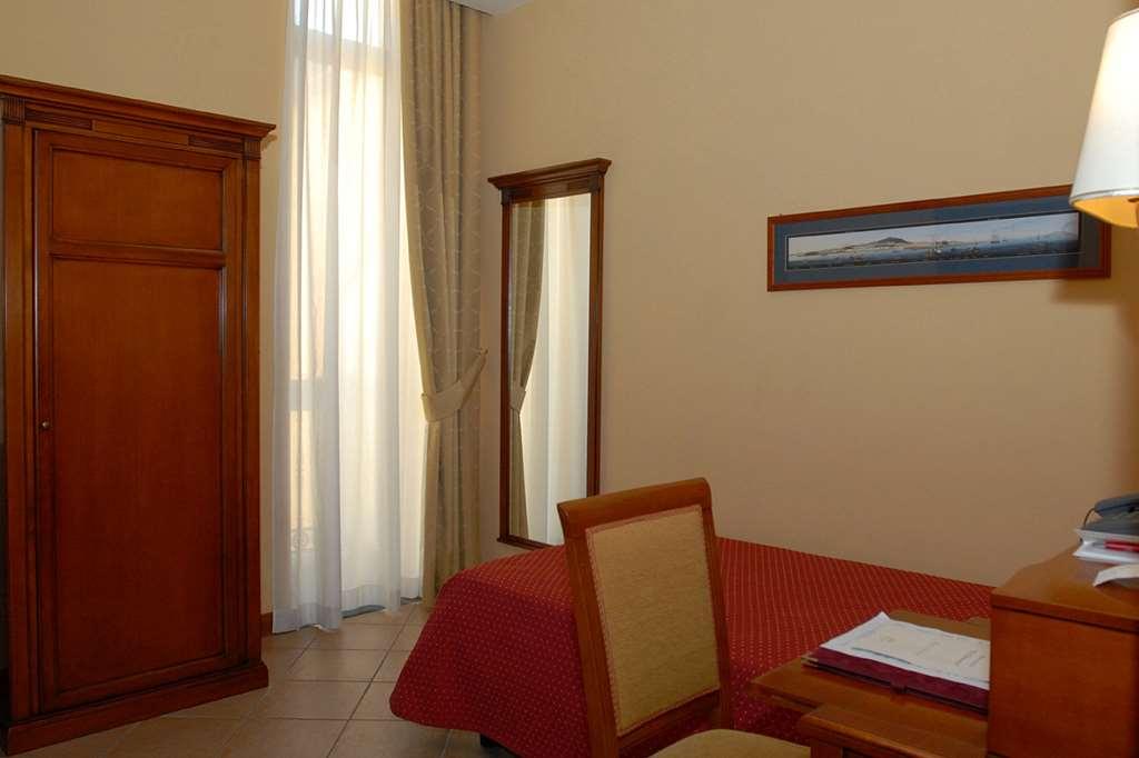 Le Cheminee Business Hotel Napoli Kamer foto