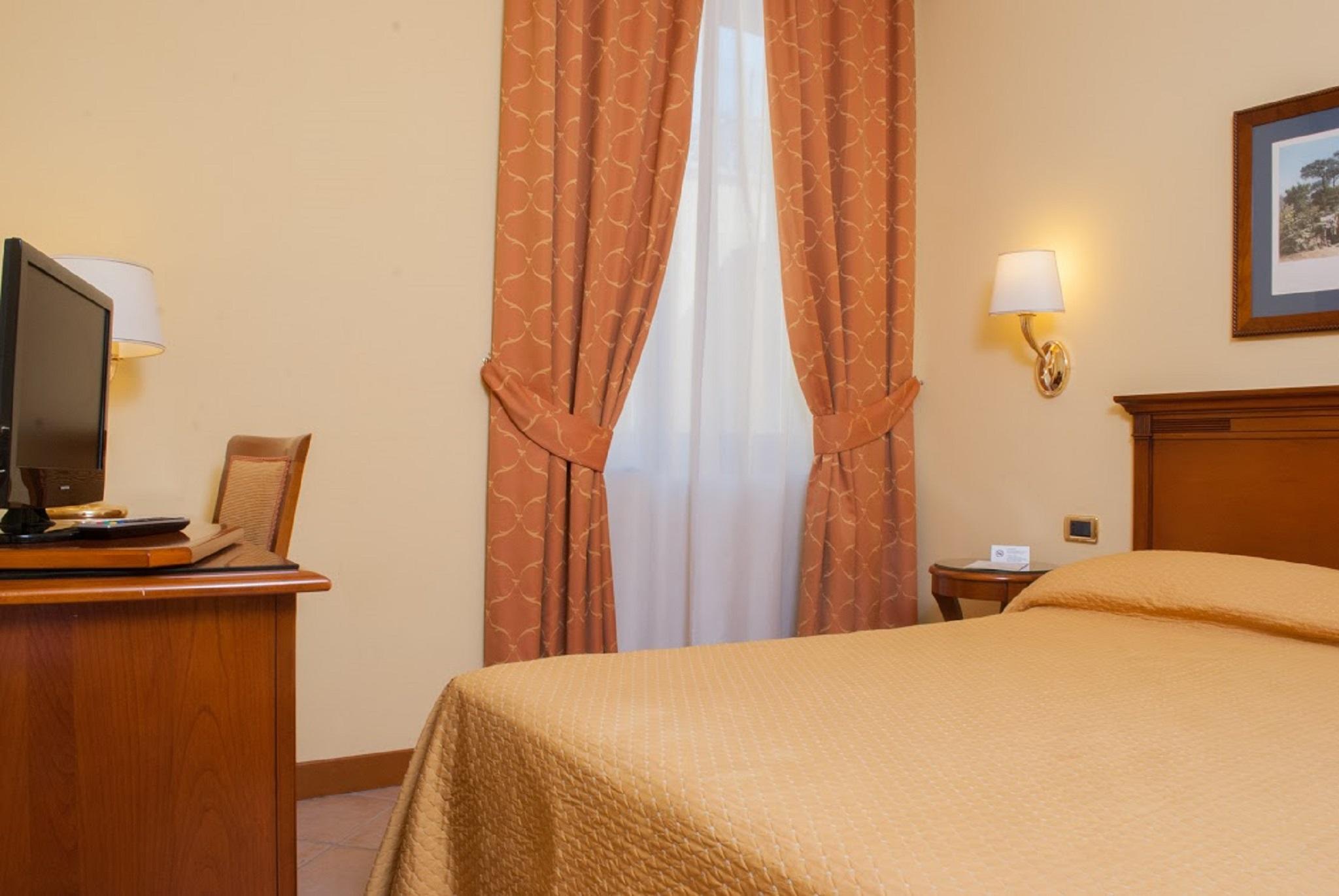 Le Cheminee Business Hotel Napoli Buitenkant foto