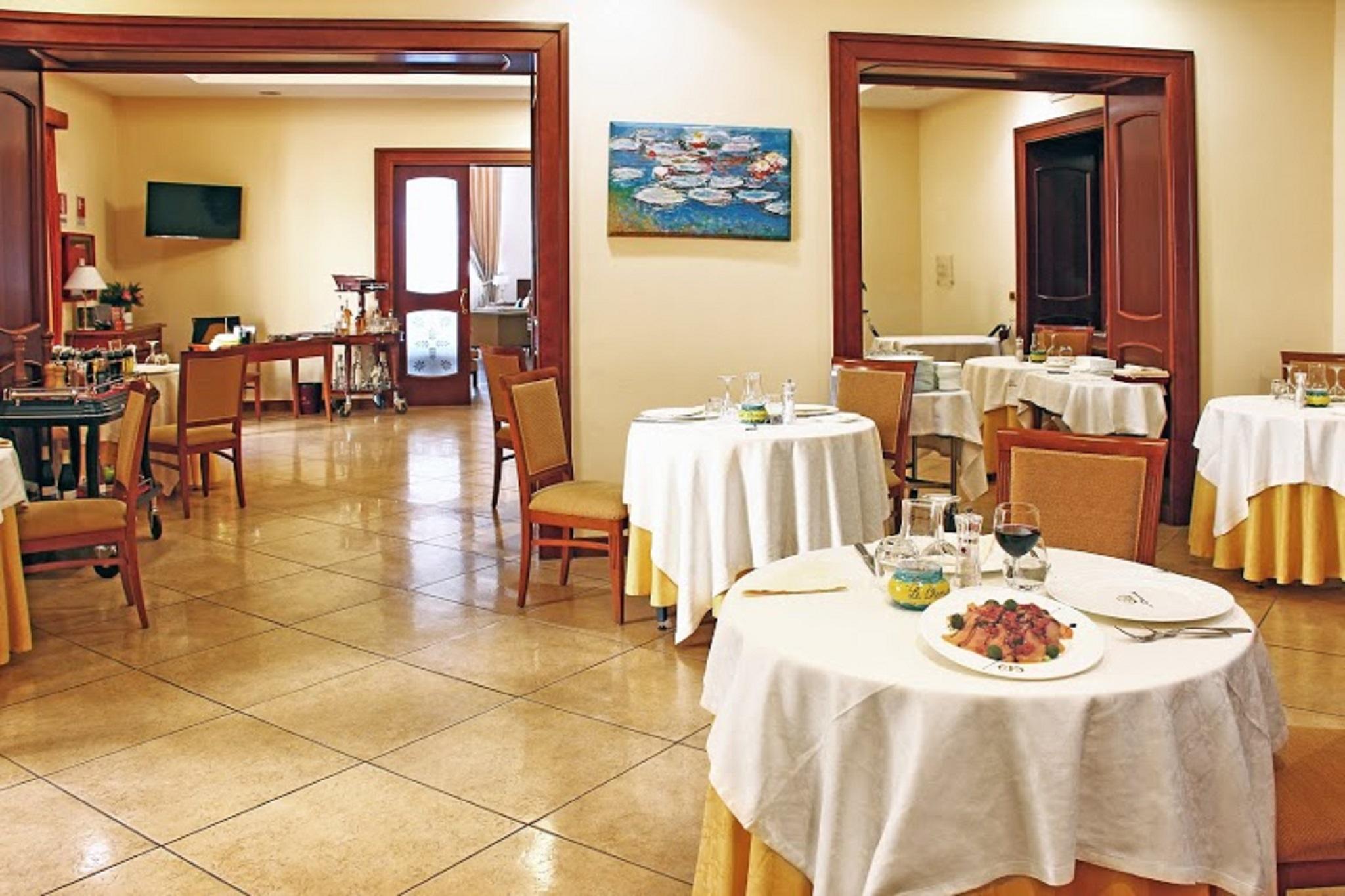 Le Cheminee Business Hotel Napoli Buitenkant foto