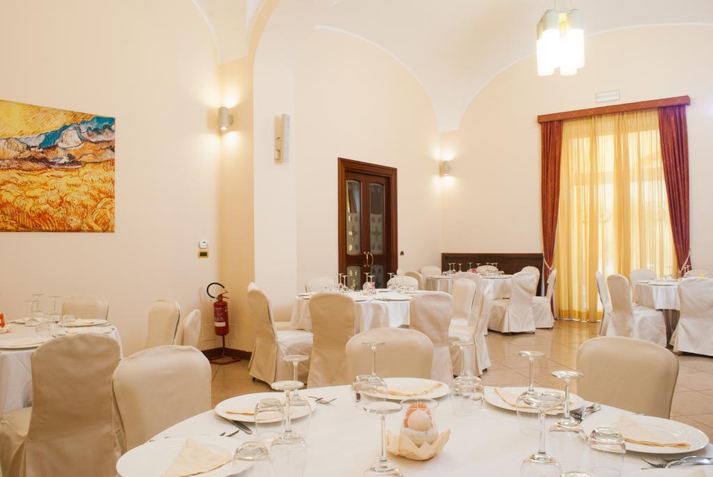 Le Cheminee Business Hotel Napoli Buitenkant foto