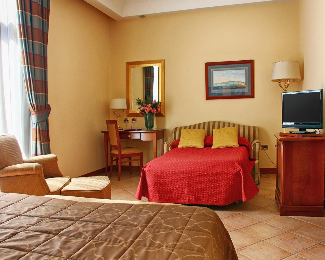 Le Cheminee Business Hotel Napoli Buitenkant foto