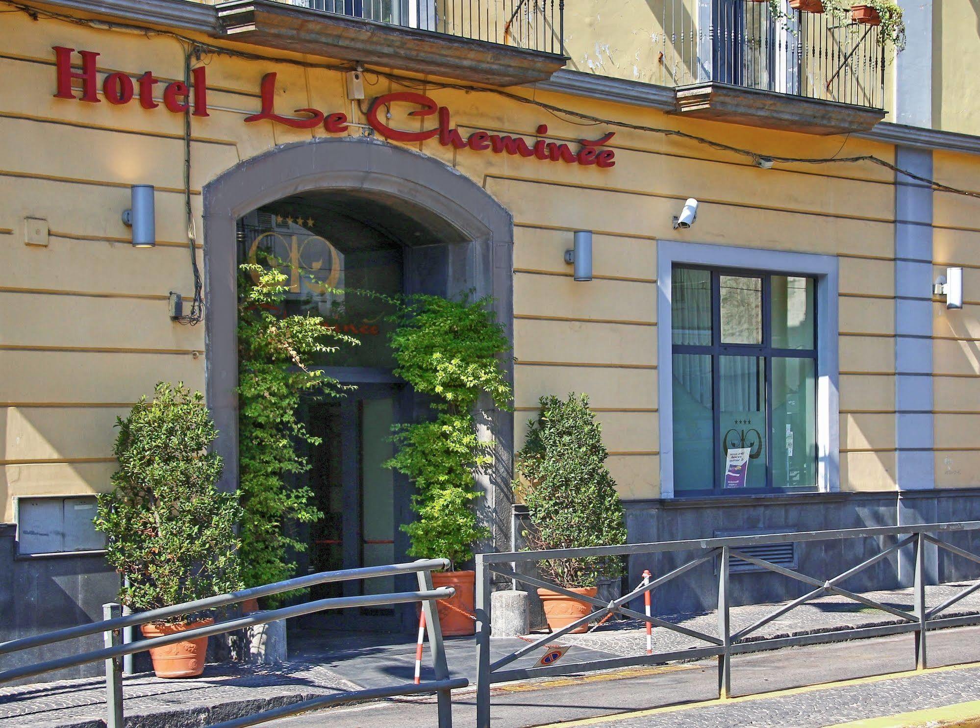 Le Cheminee Business Hotel Napoli Buitenkant foto